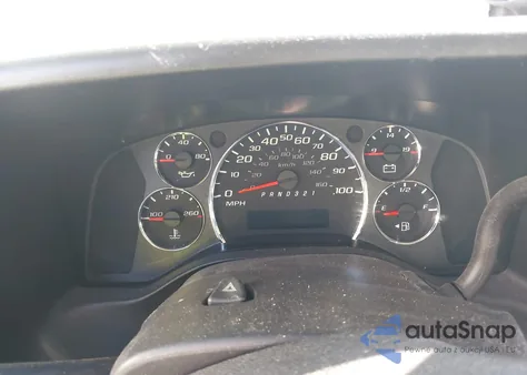 2009 Chevrolet Express 1500 Work Van z USA, uszkodzony, nr VIN 1GCFG15XX91134765